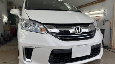 ホンダ フリード フロントガラス修理【伊達市】