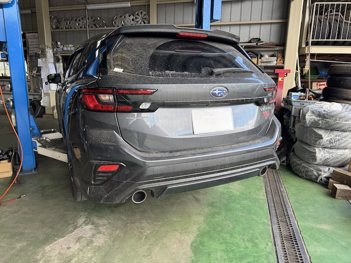 スバル レヴォーグ デントリペア【伊達市】