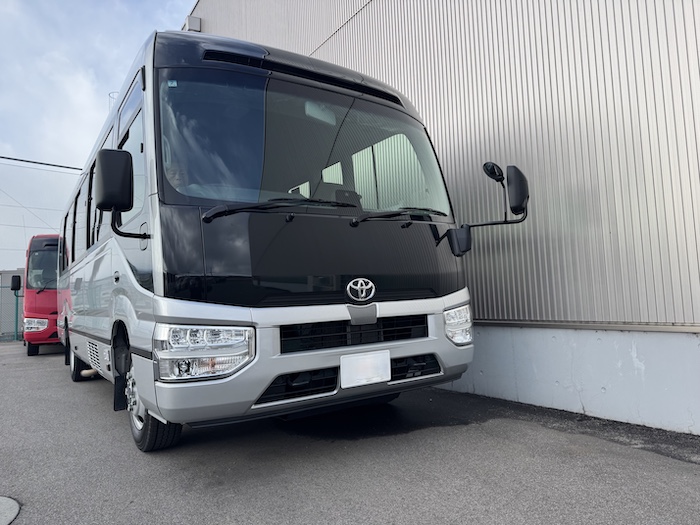 トヨタ コースター フロントガラス修理【福島市】