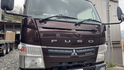 三菱ふそう キャンター フロントガラス修理【川俣町】